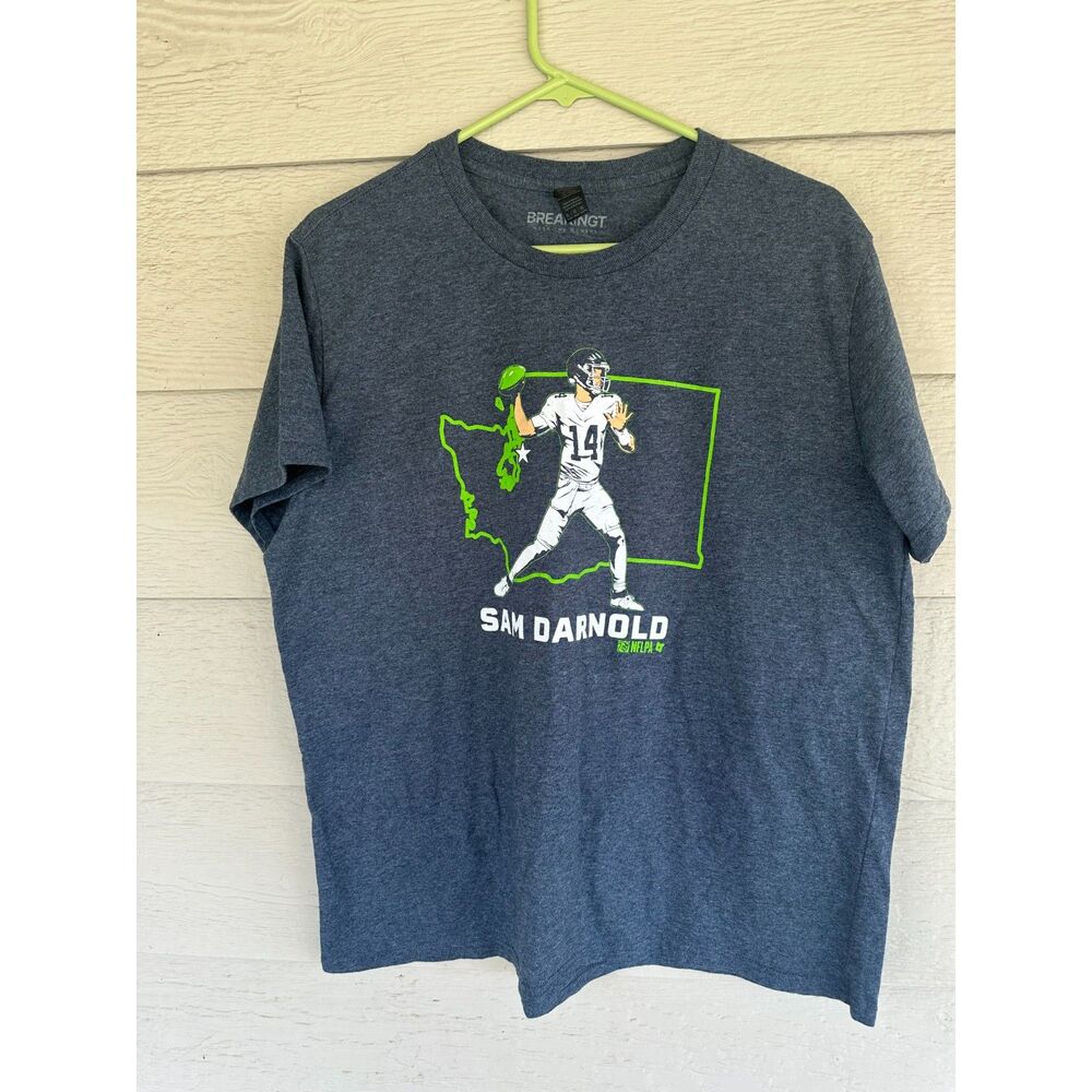 BreakingT Sam Darnold State Star Seattle Football Graphic T-Shirt Gray Size XL